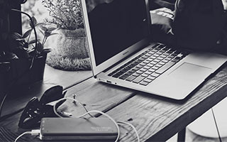 开云体育在线-日本乒乓球队血洗瑞典，张本智和绝境逆转再燃战火