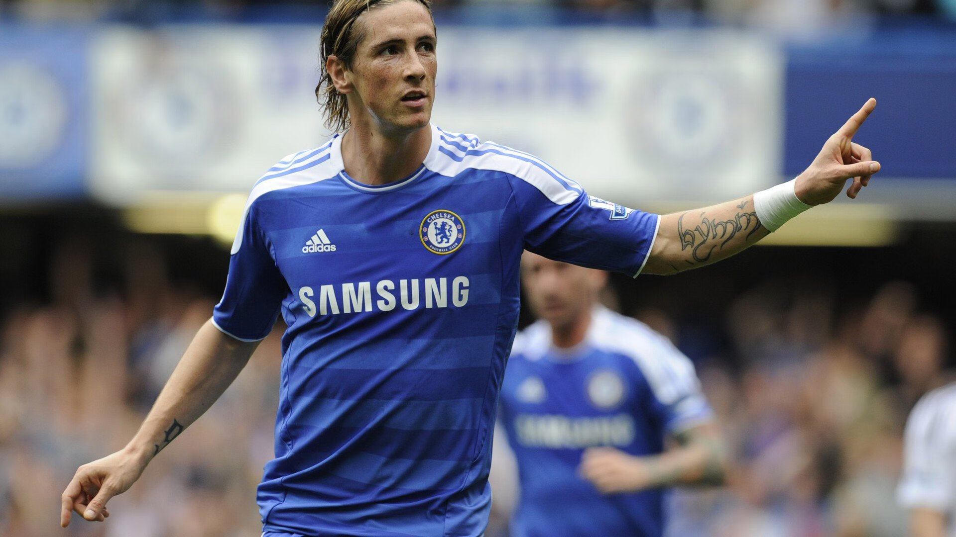 救世主！阿尔瓦雷斯两射一传，阿森纳逆转巴萨启示录